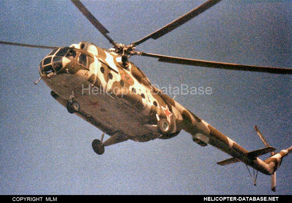 Mi-8R&nbsp;&nbsp;&nbsp;22 red