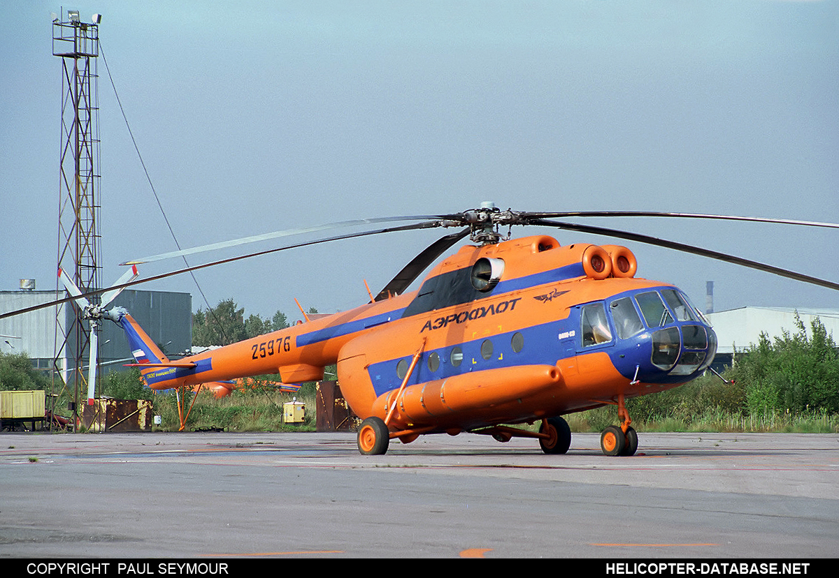 Mi-8T   25976
