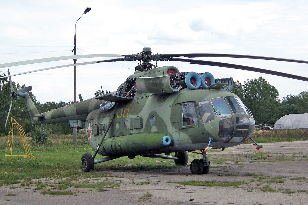 Mi-8SMV   36 yellow