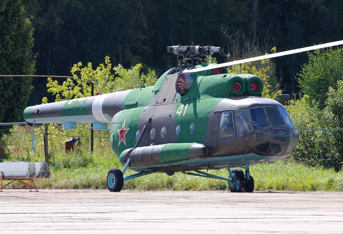 Mi-8T   41 yellow