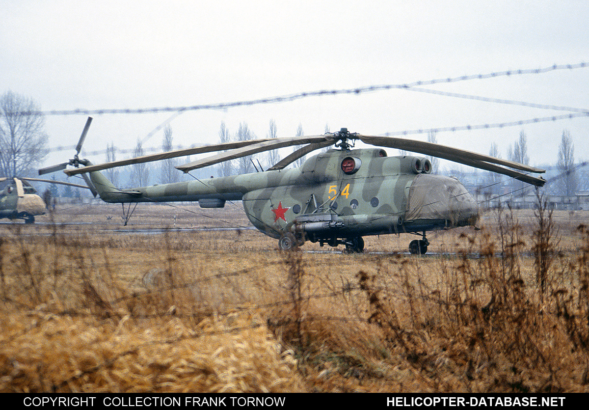 Mi-8T   54 orange