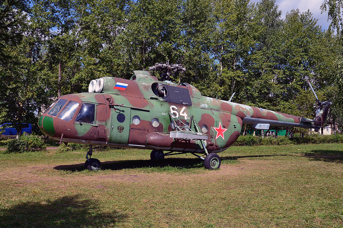 Mi-8AT   64 white