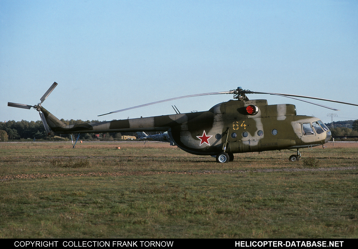 Mi-8T   64 yellow