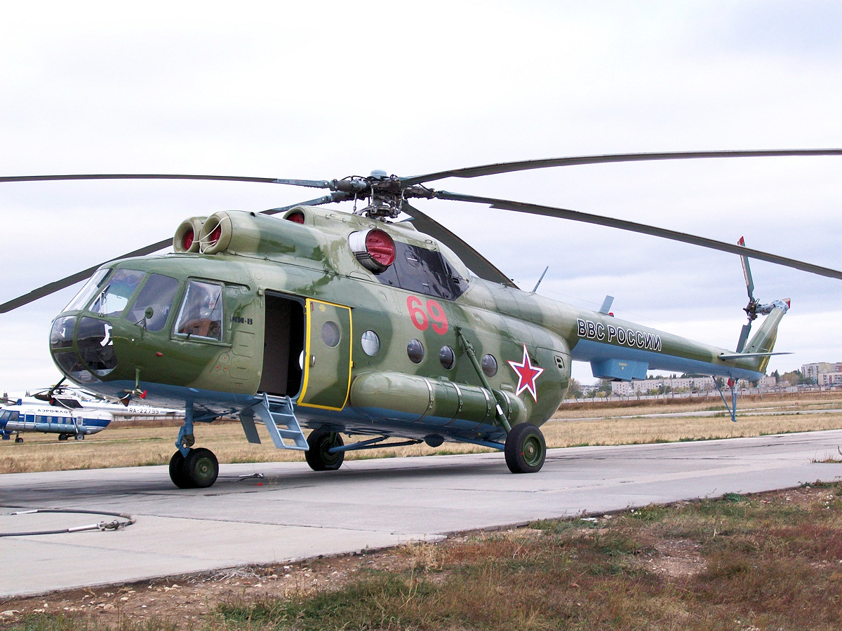 Mi-8TP   69 red