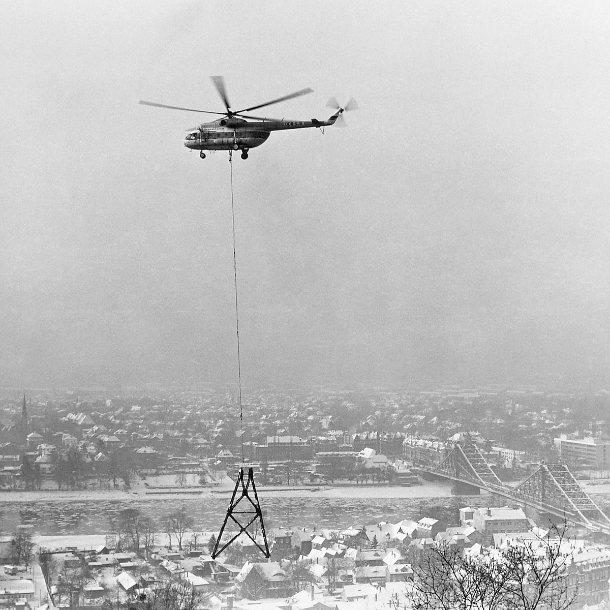 Mi-8T&nbsp;&nbsp;&nbsp;DDR-SJA