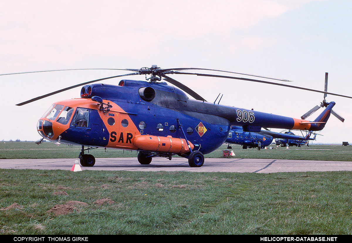 Mi-8T   906