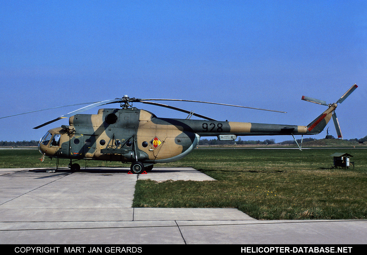 Mi-8T   928