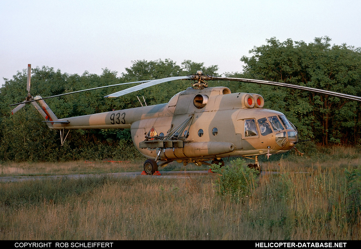 Mi-8TVK   933
