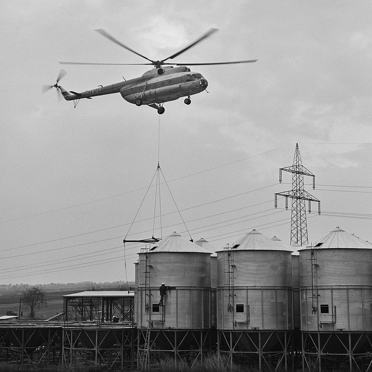Mi-8T   DM-SPA