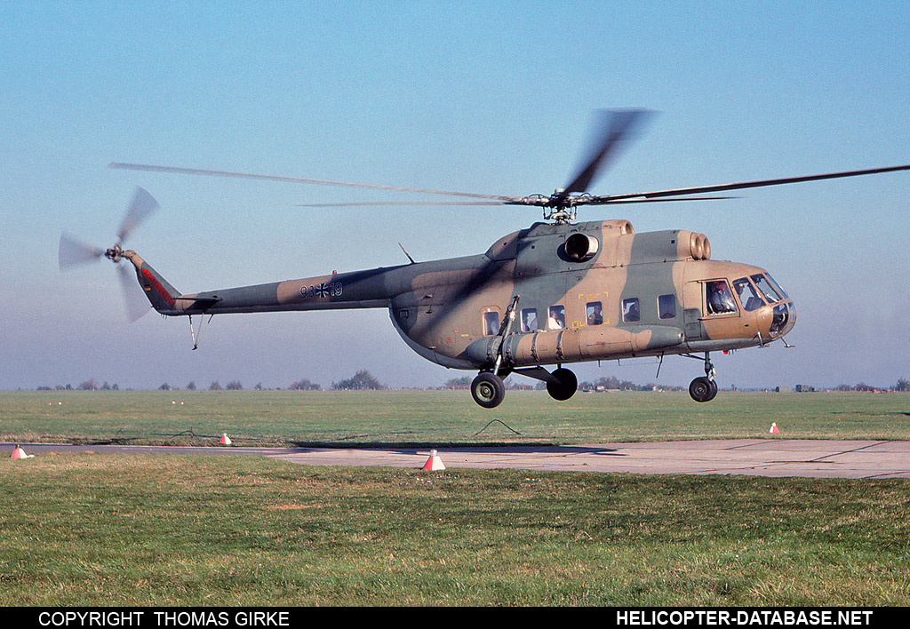 Mi-8PS   93+19
