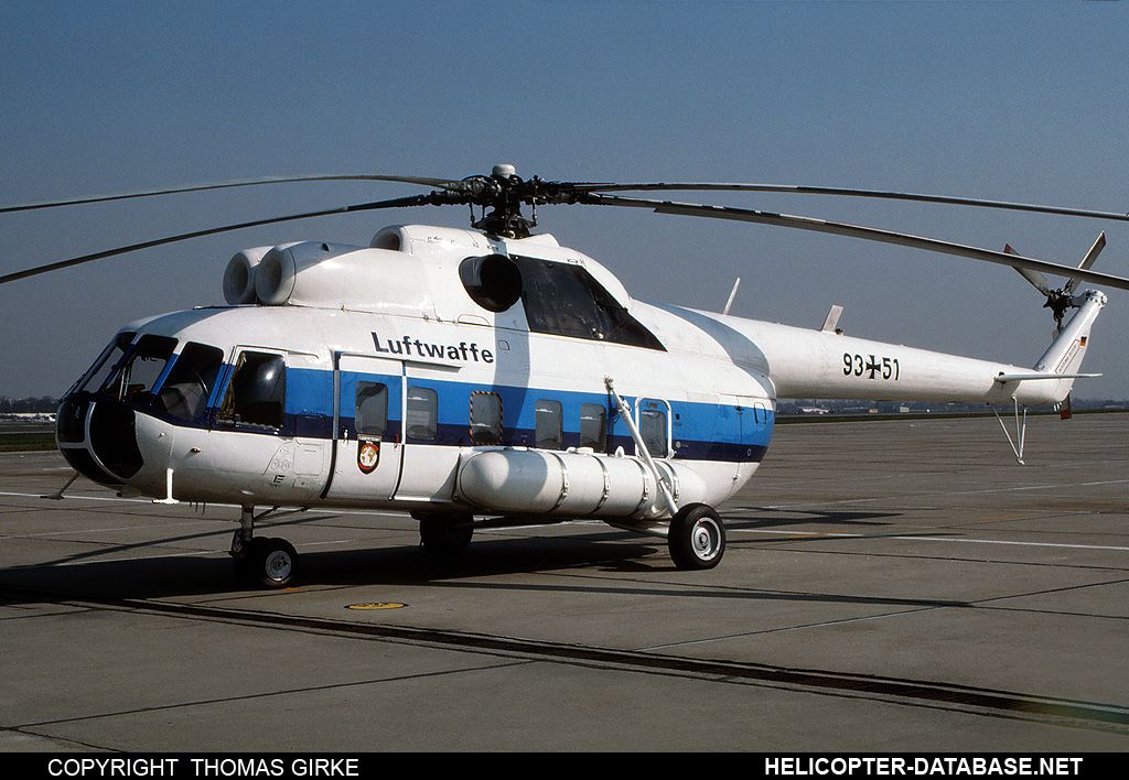 Mi-8PS   93+51