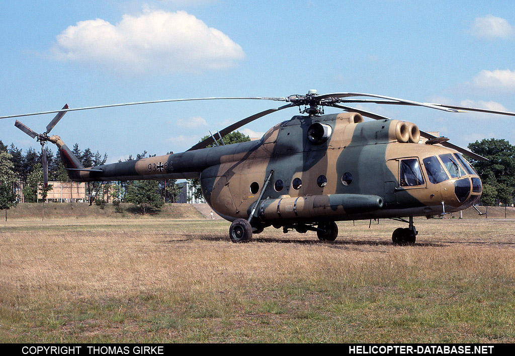 Mi-8TVK   93+64