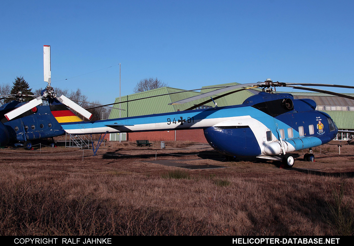 Mi-8PS   94+01