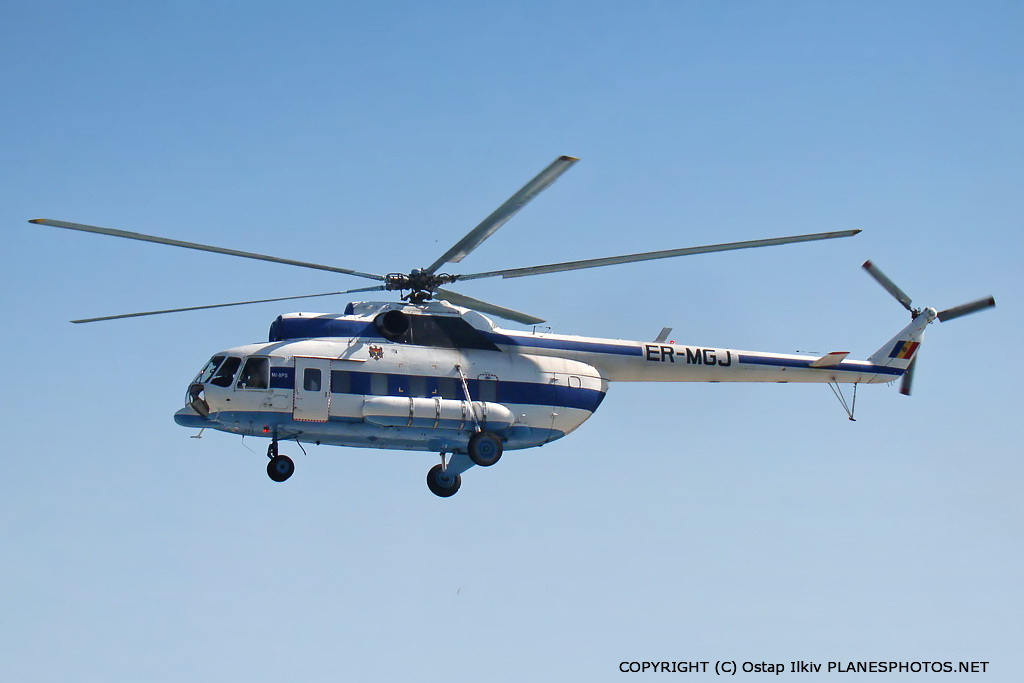 Mi-8PS   ER-MGJ