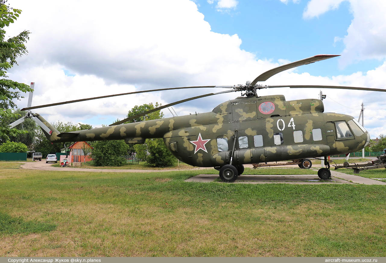 Mi-8PS   04 white