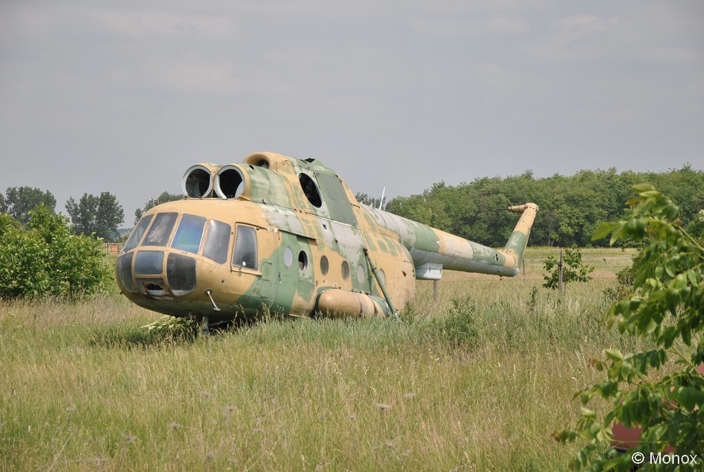 Mi-8T   10418