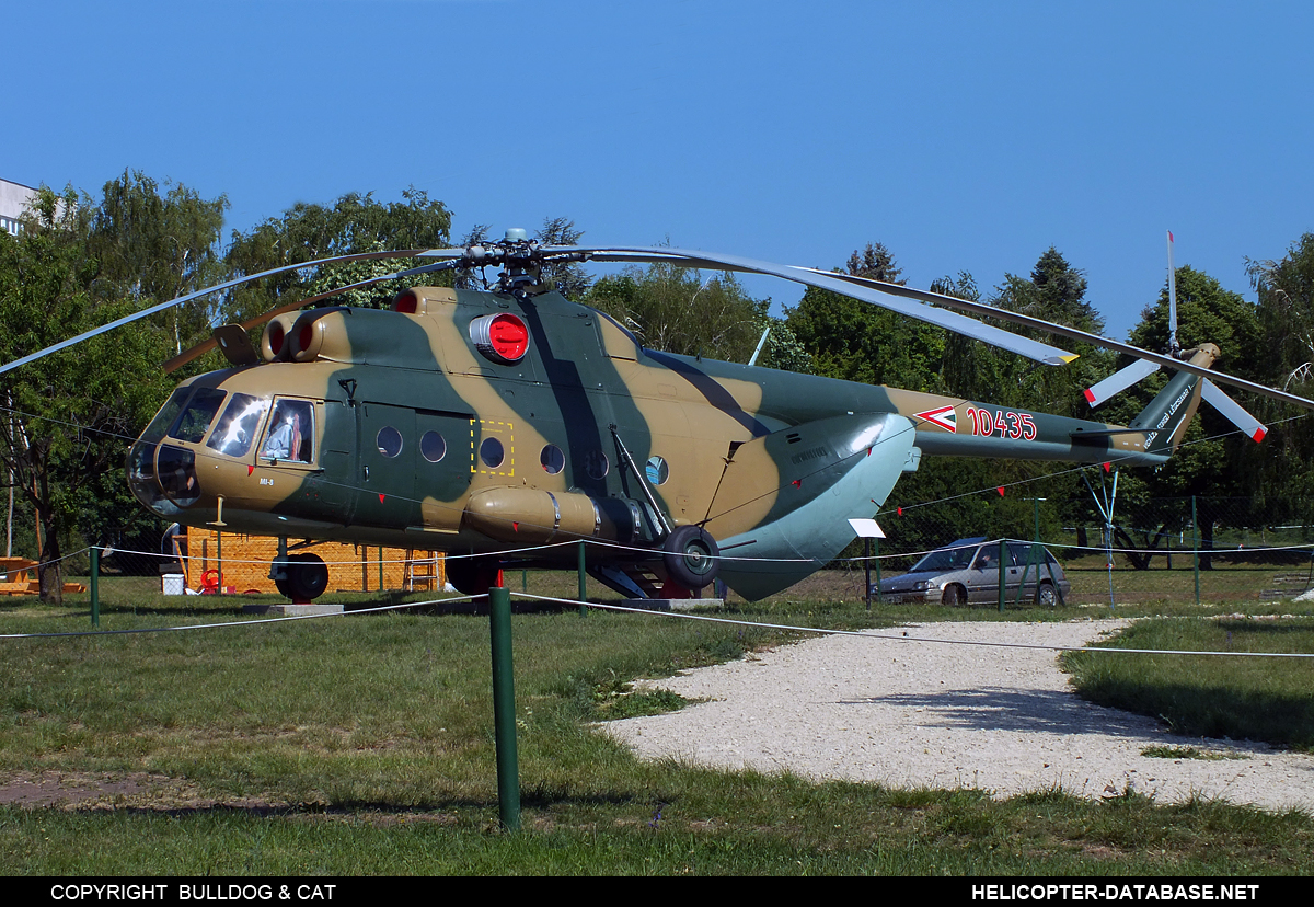 Mi-8T   10435