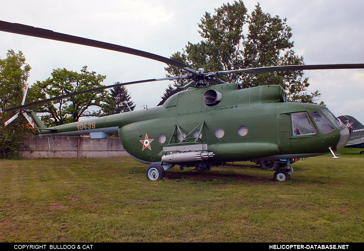 Mi-8T   10439