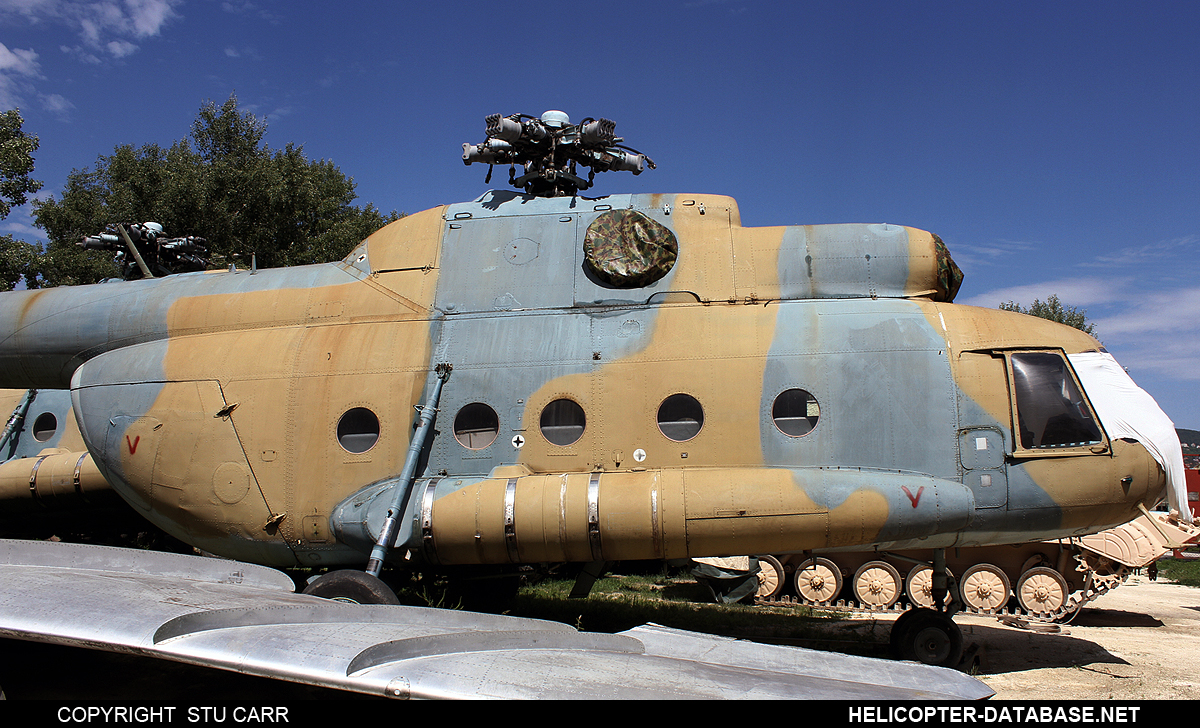 Mi-8T   10443