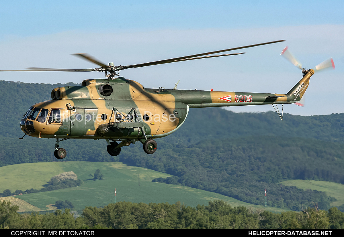 Mi-8T   6206