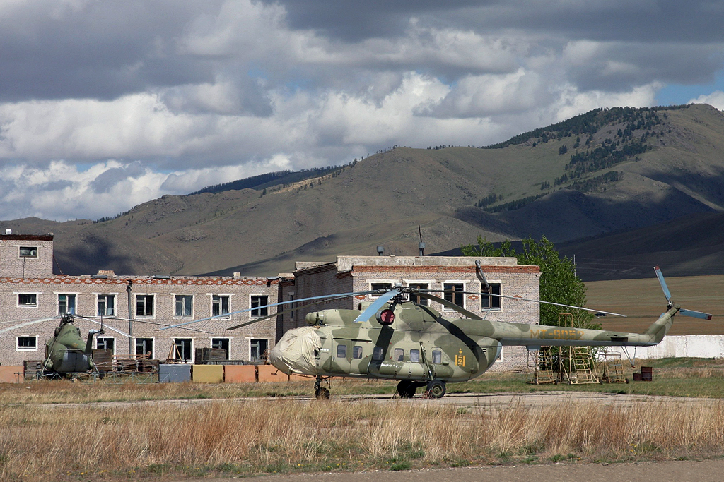 Mi-8PS   MT-9052