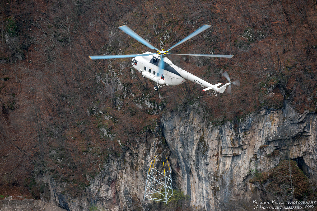 Mi-8PS   LZ-CAV