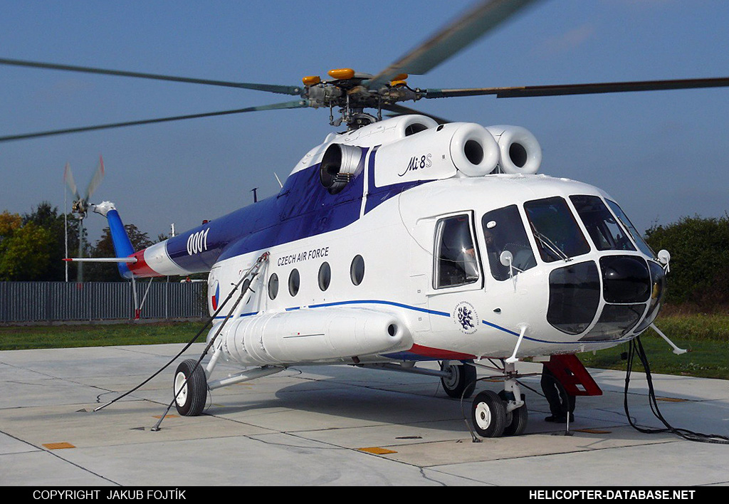 Mi-8PS   0001