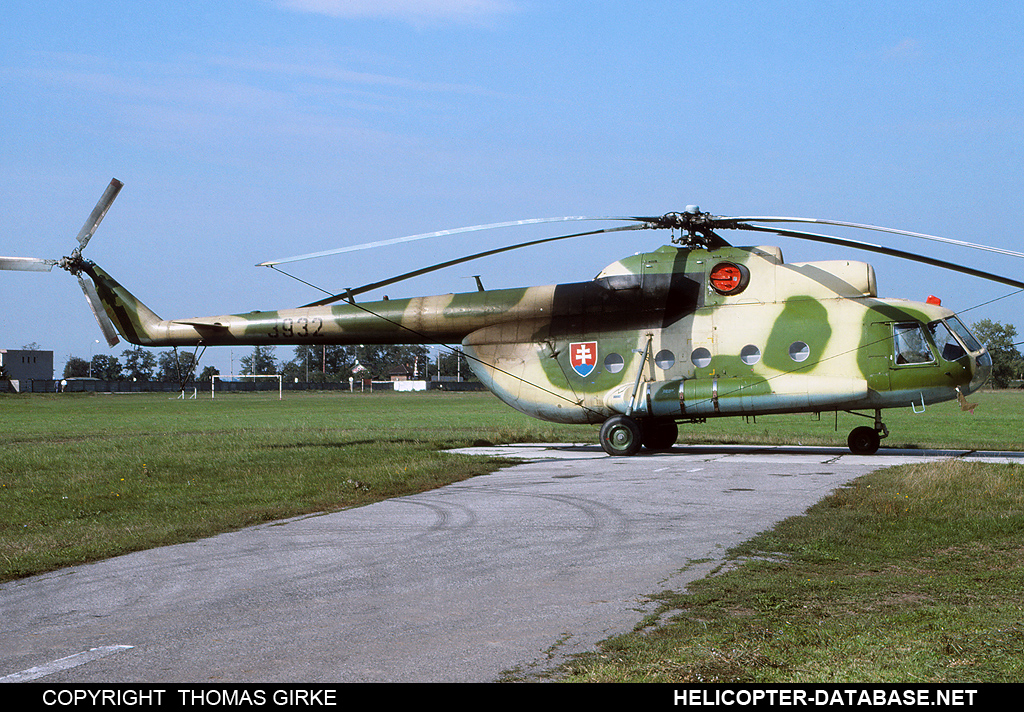 Mi-8T   3932