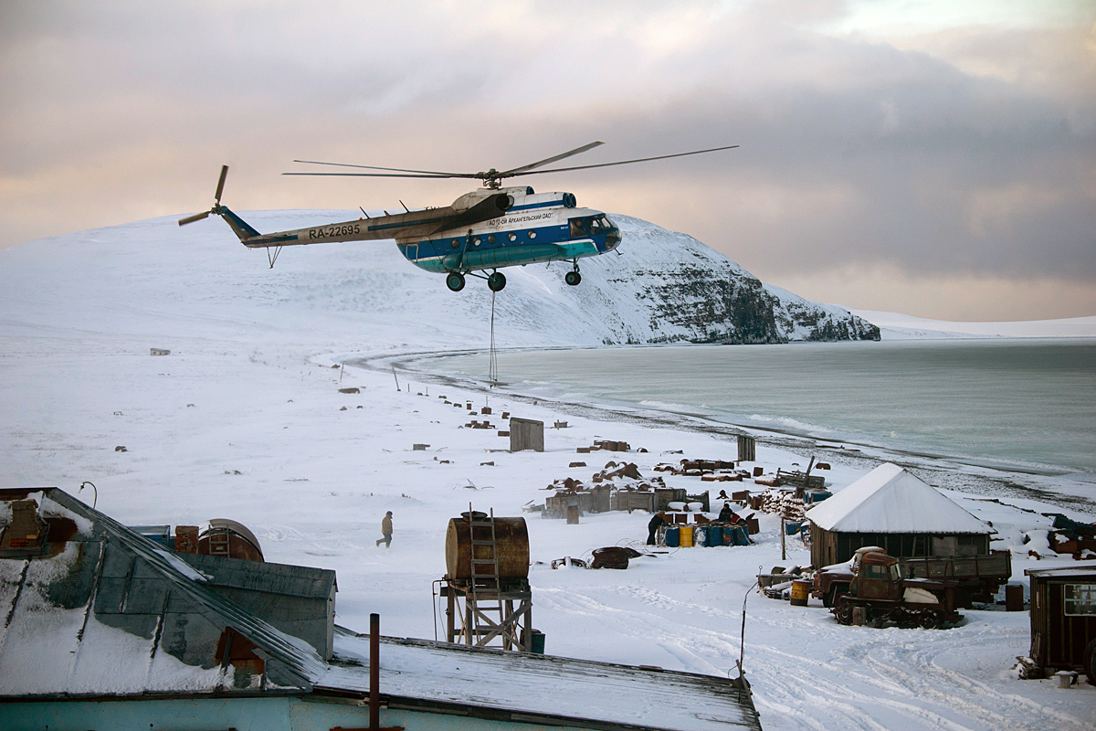 Mi-8T   RA-22695