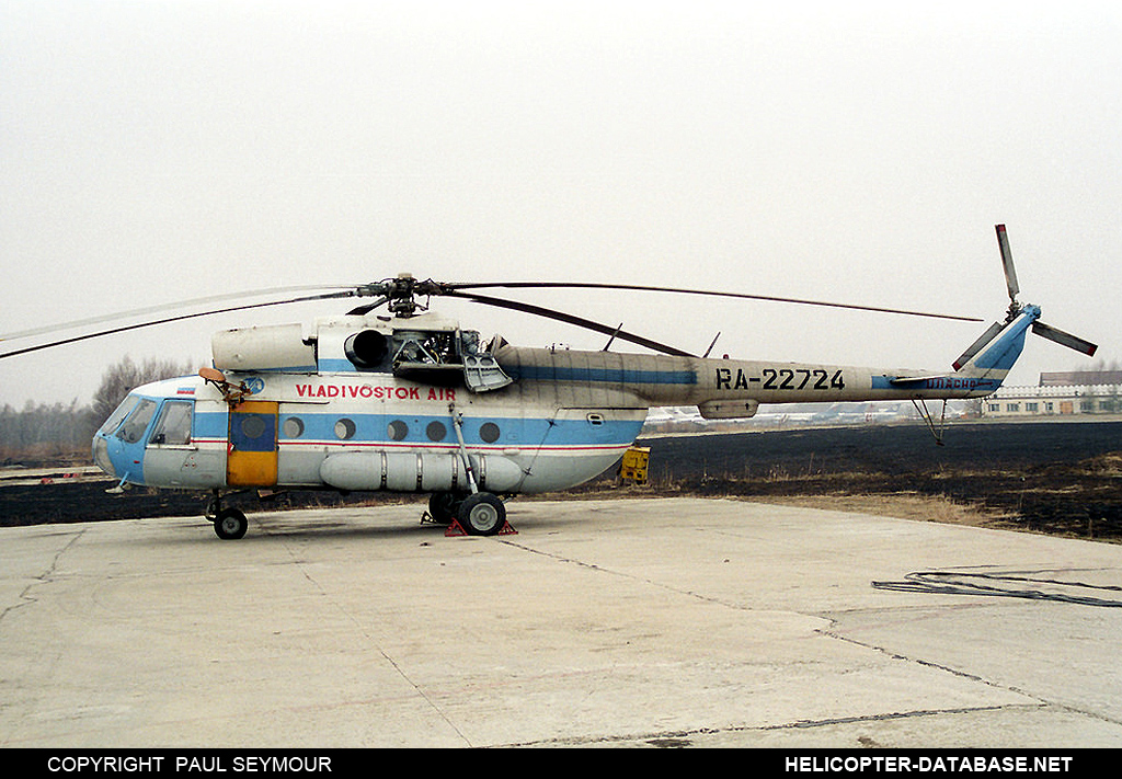 Mi-8T   RA-22724