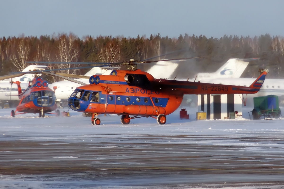 Mi-8T   RA-22849