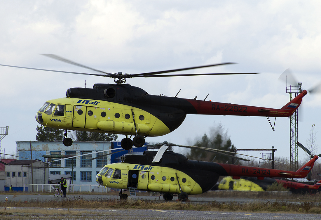 Mi-8T   RA-22922
