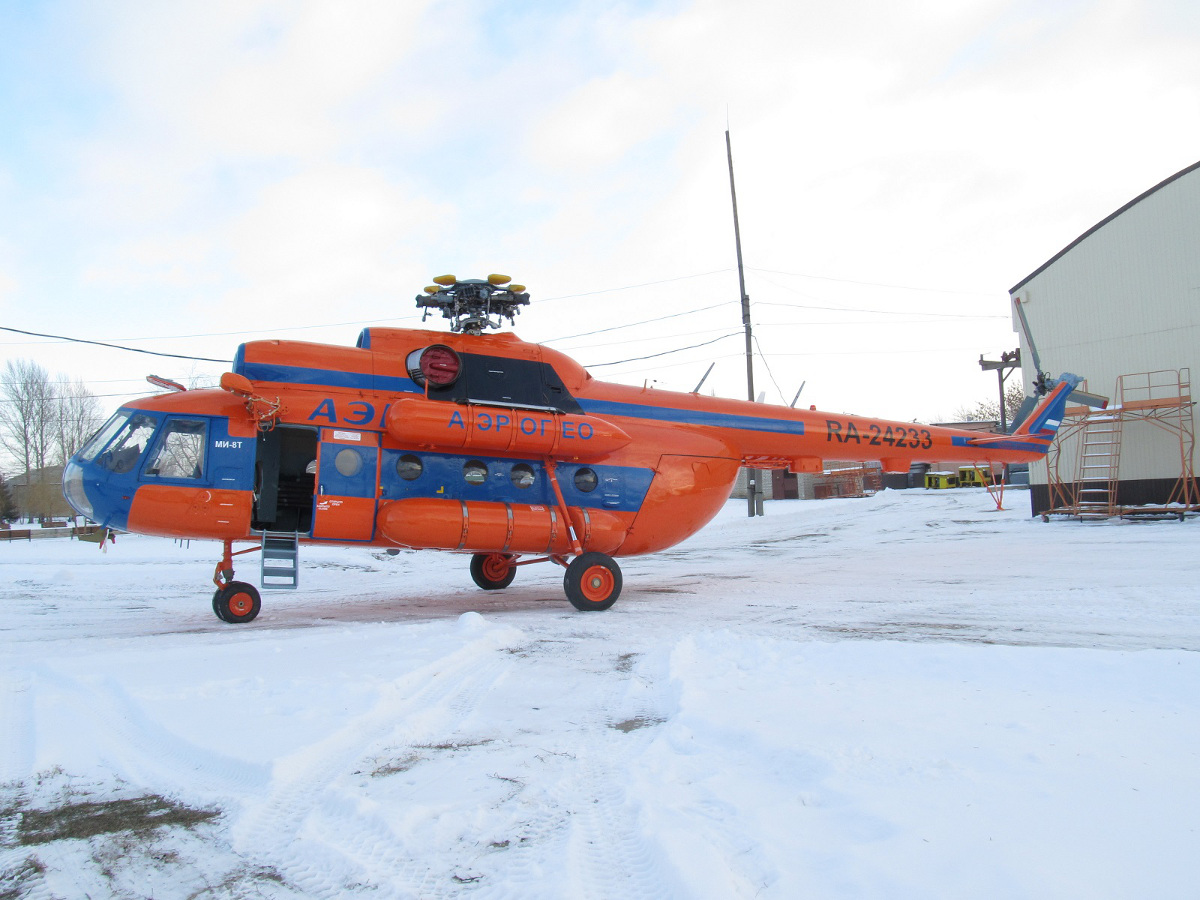 Mi-8T   RA-24233