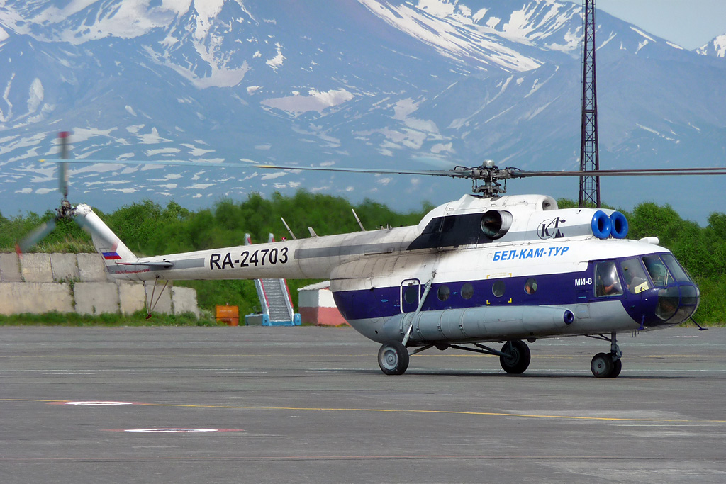 Mi-8T   RA-24703