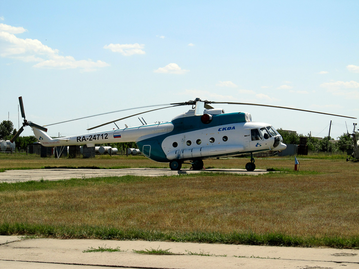 Mi-8T   RA-24712