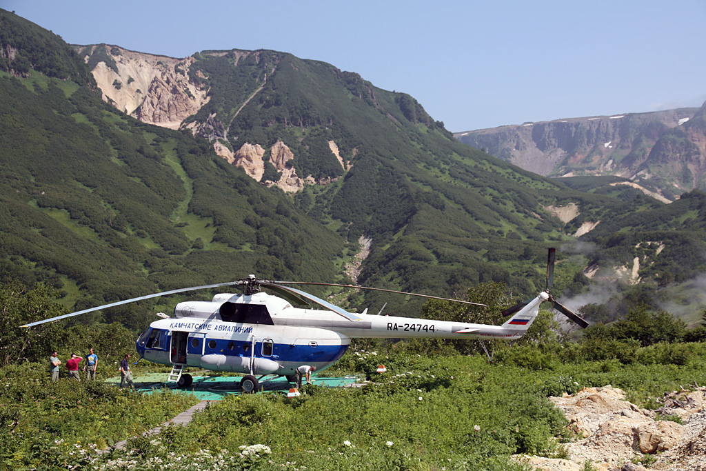 Mi-8T   RA-24744