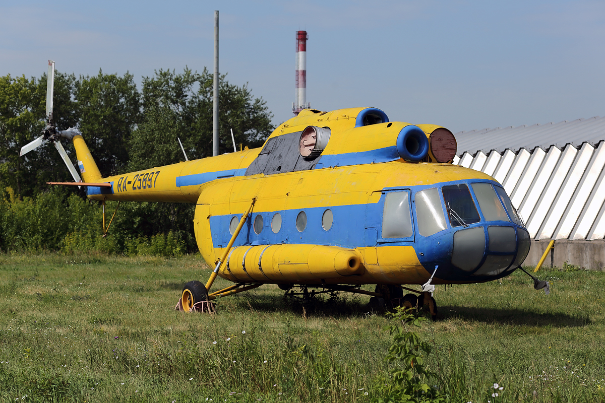 Mi-8T   RA-25897