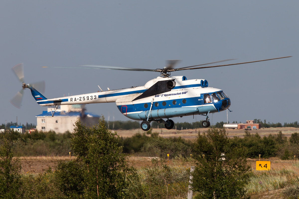 Mi-8T   RA-25933