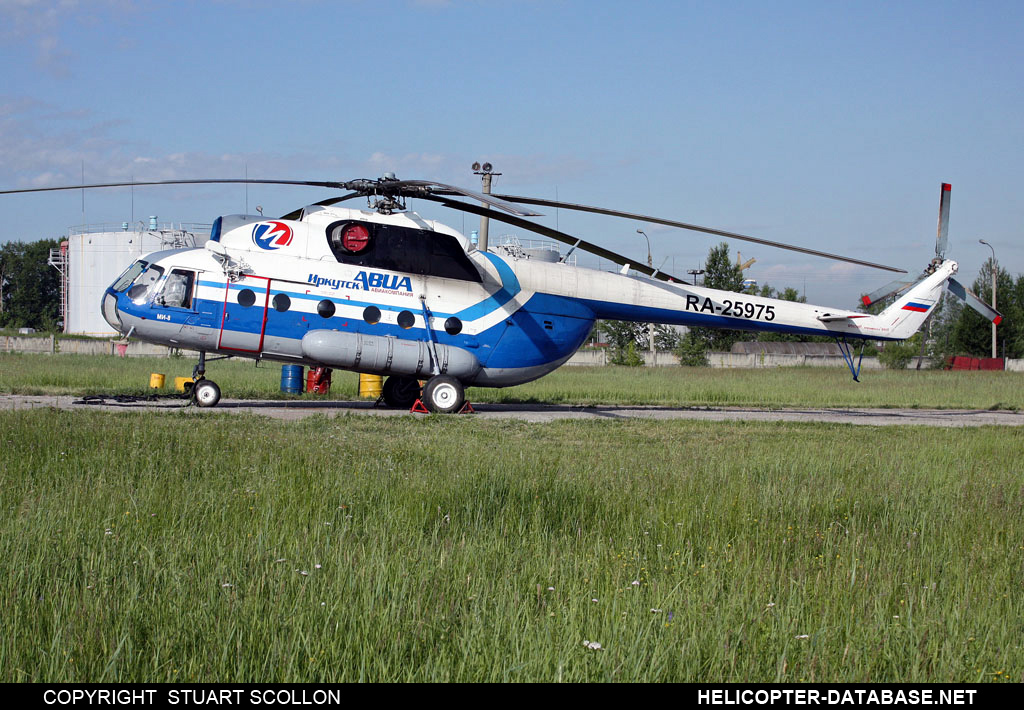 Mi-8T   RA-25975