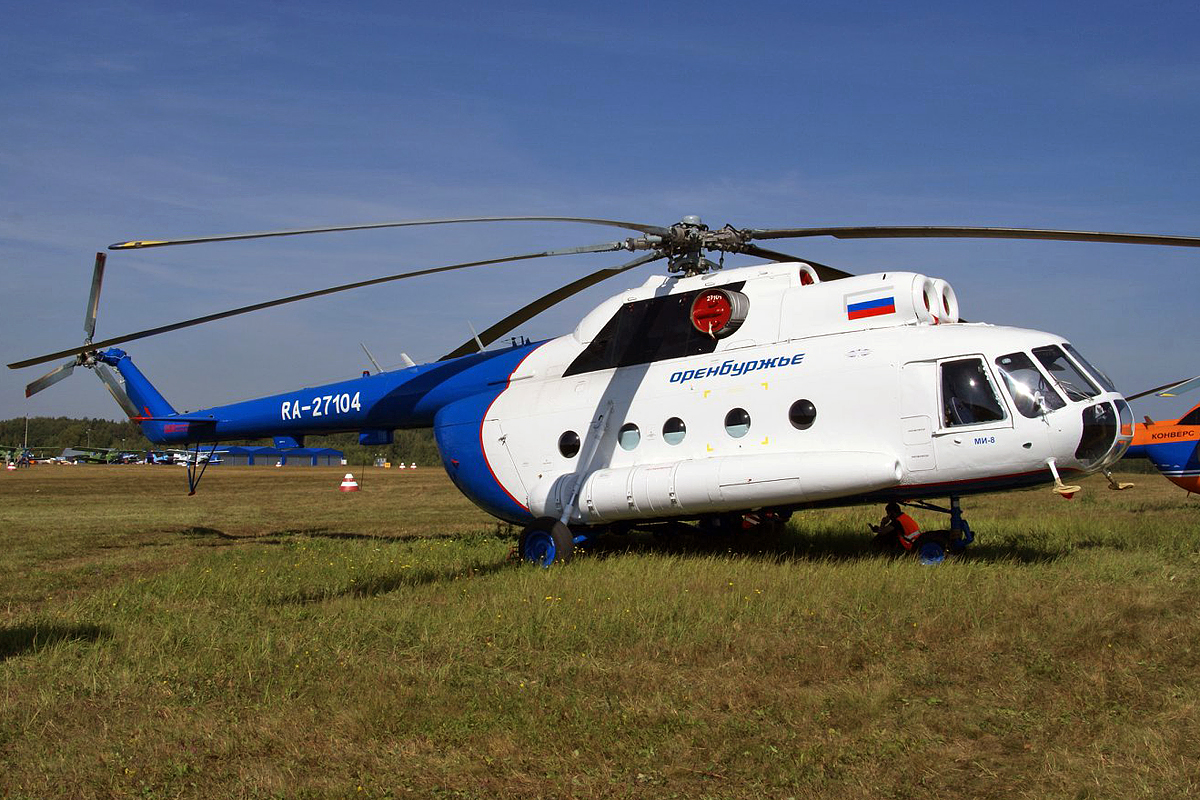 Mi-8T   RA-27104