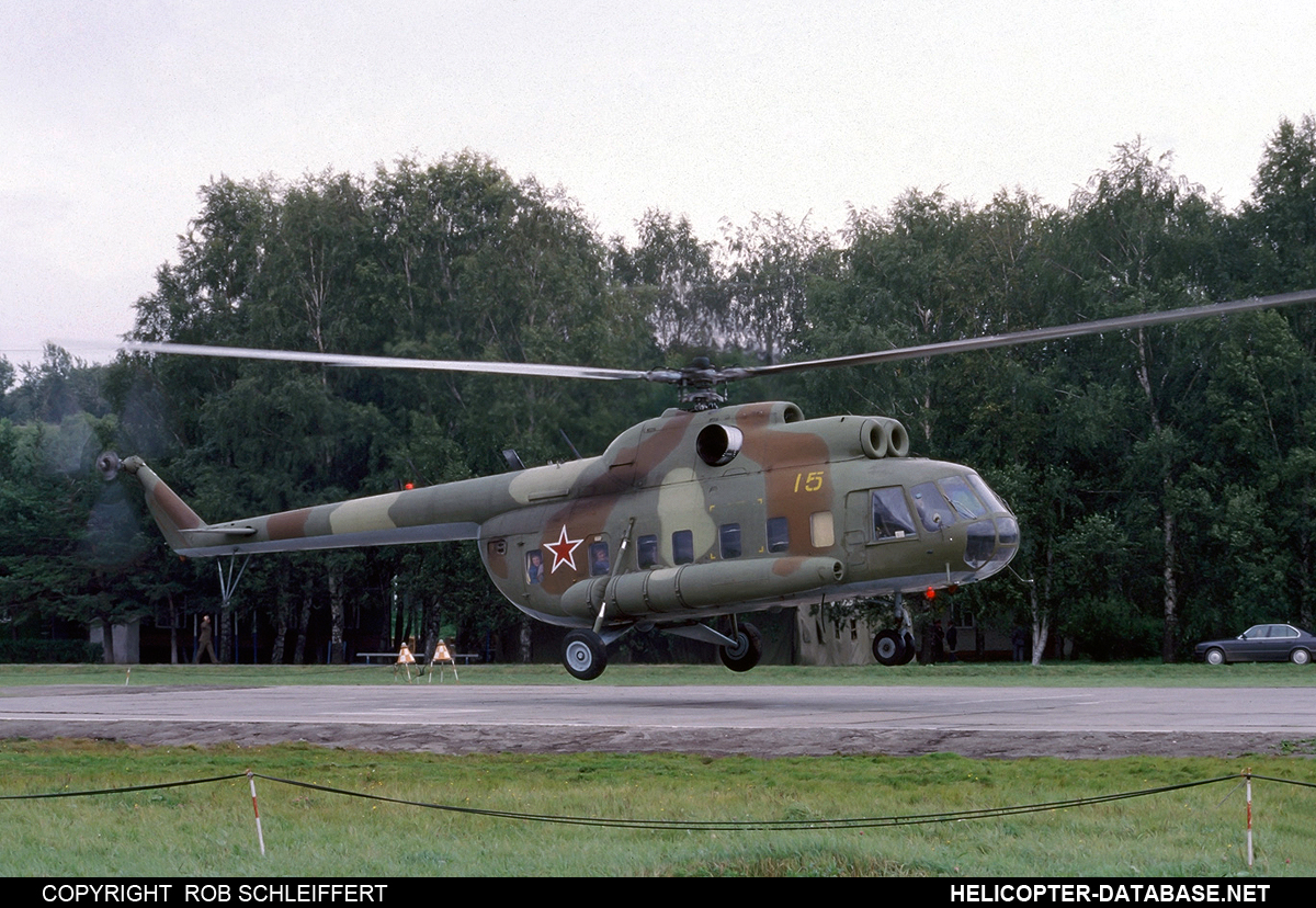 Mi-8PS   15 yellow