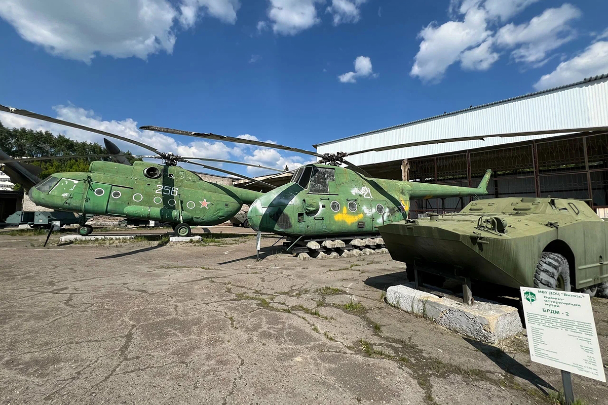 Mi-8T   256 white