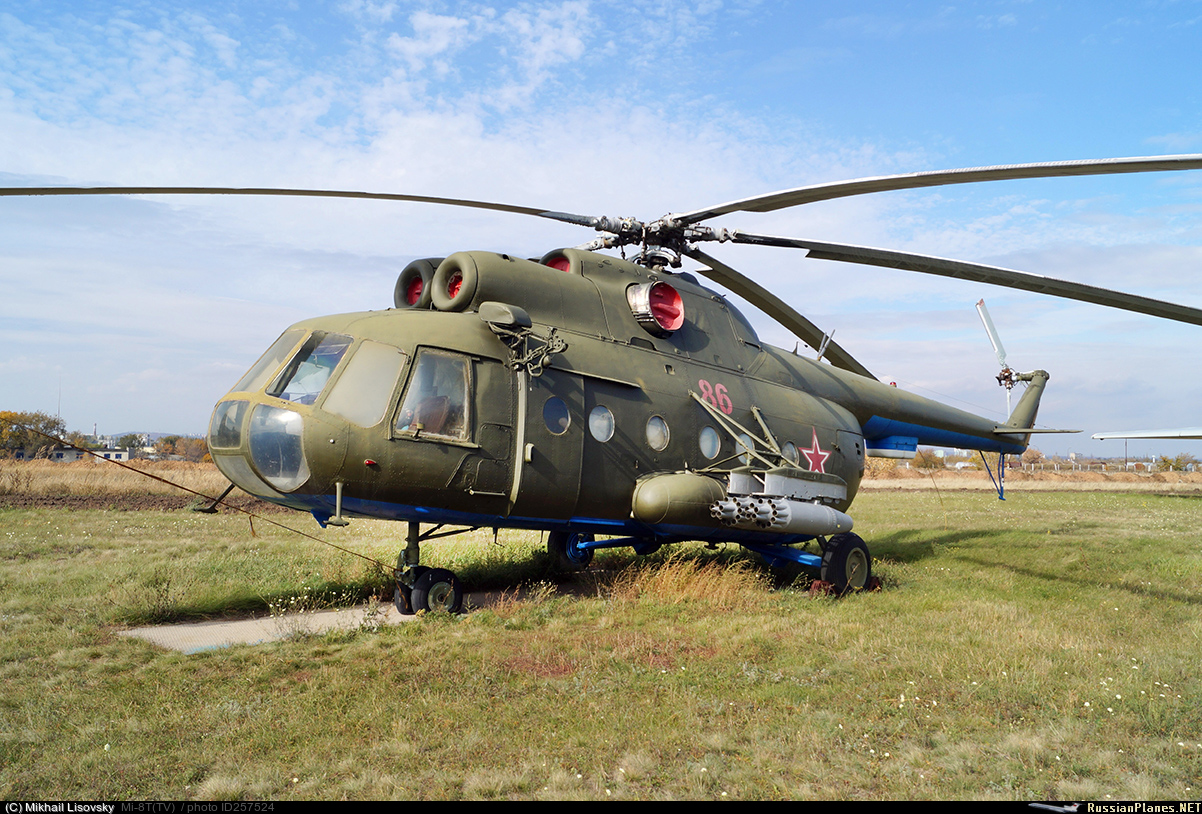 Mi-8AT   86 red
