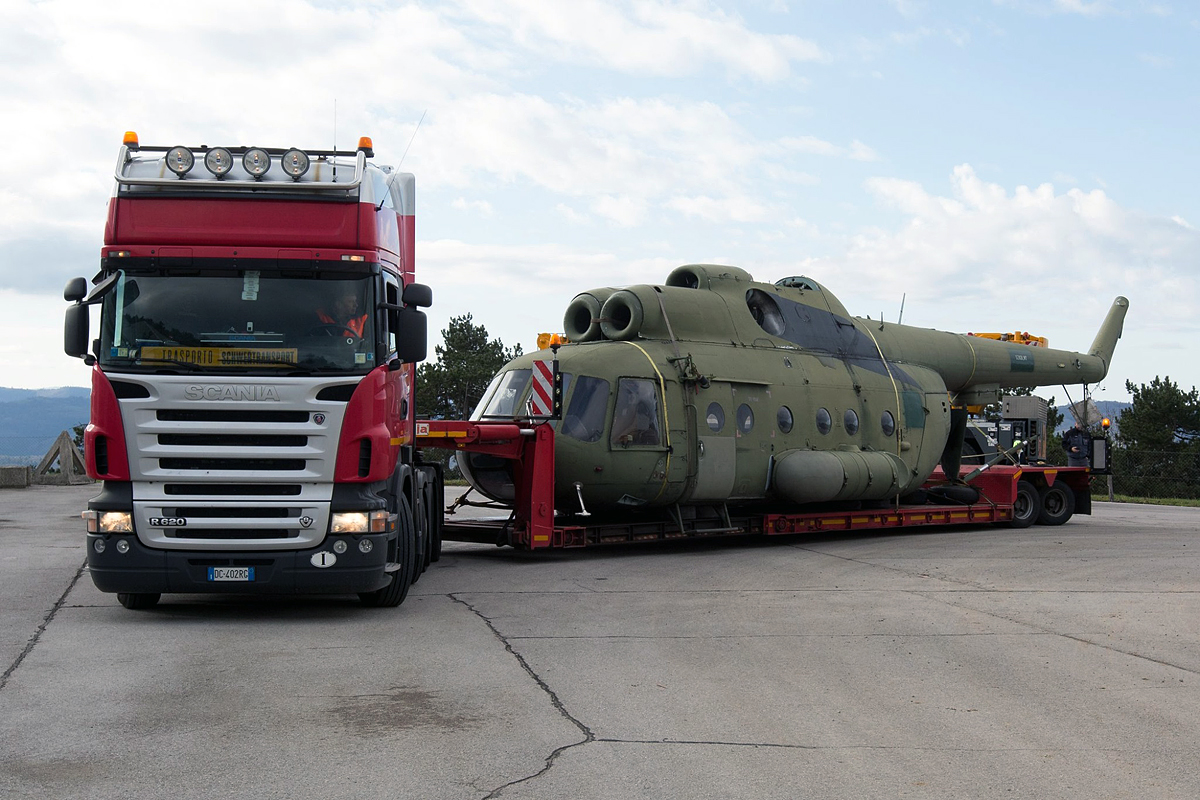 Mi-8T   (no registration)