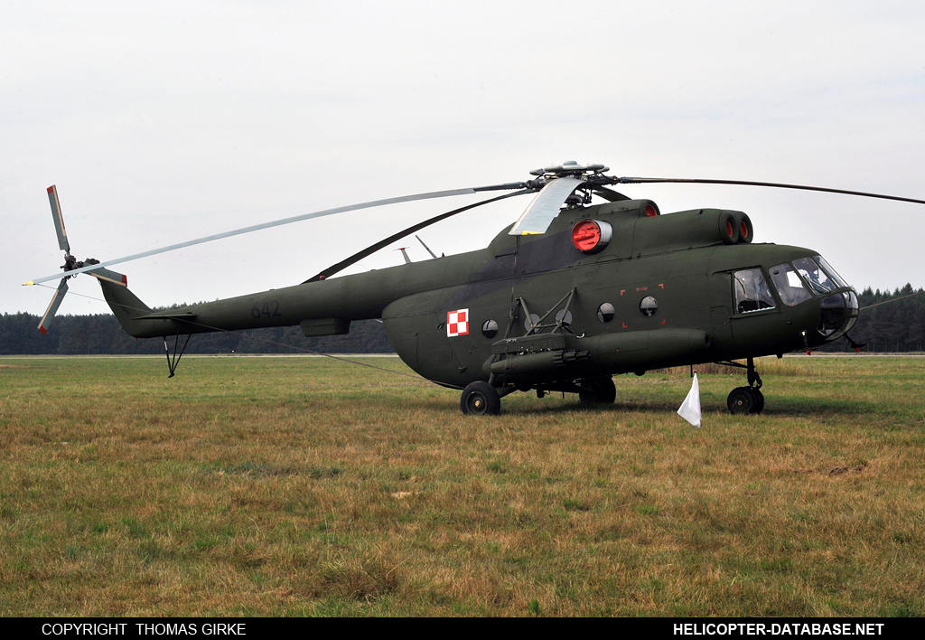 Mi-8T   642