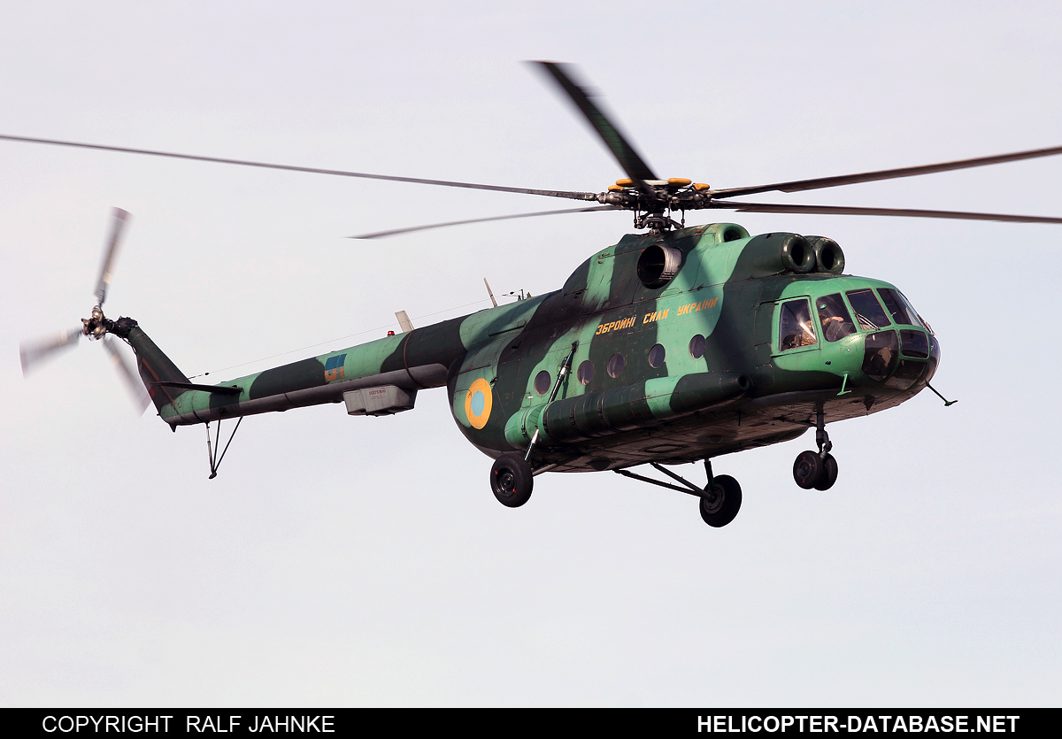 Mi-8T   