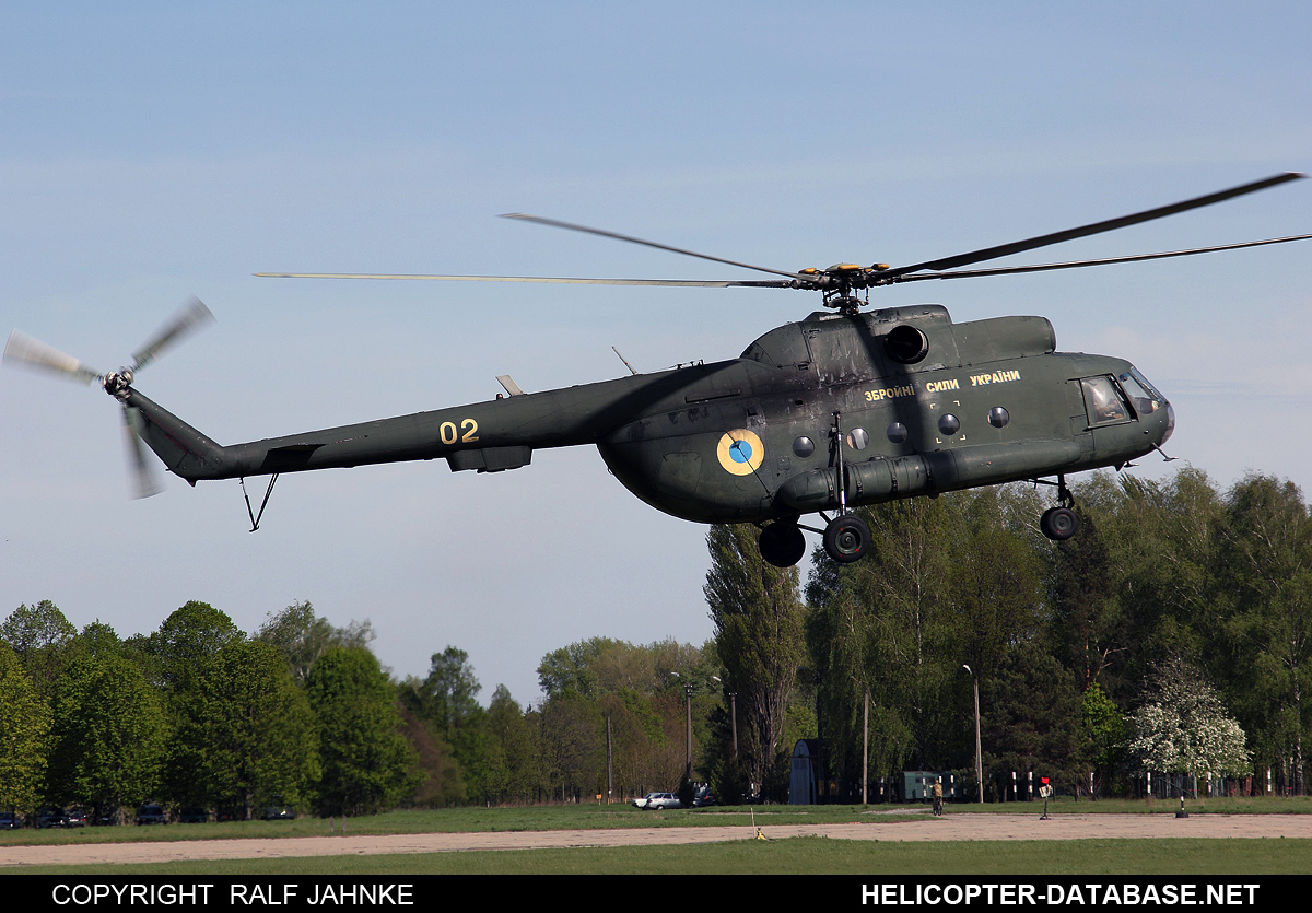 Mi-8PS   02 yellow