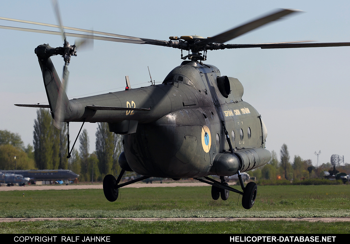 Mi-8PS   02 yellow