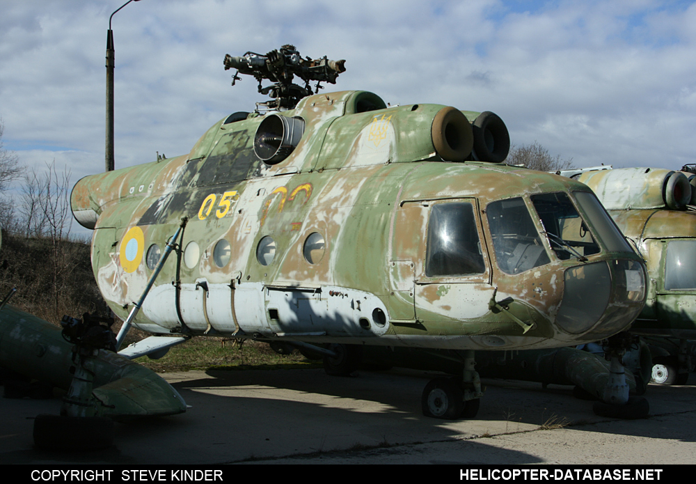 Mi-8T   05 yellow