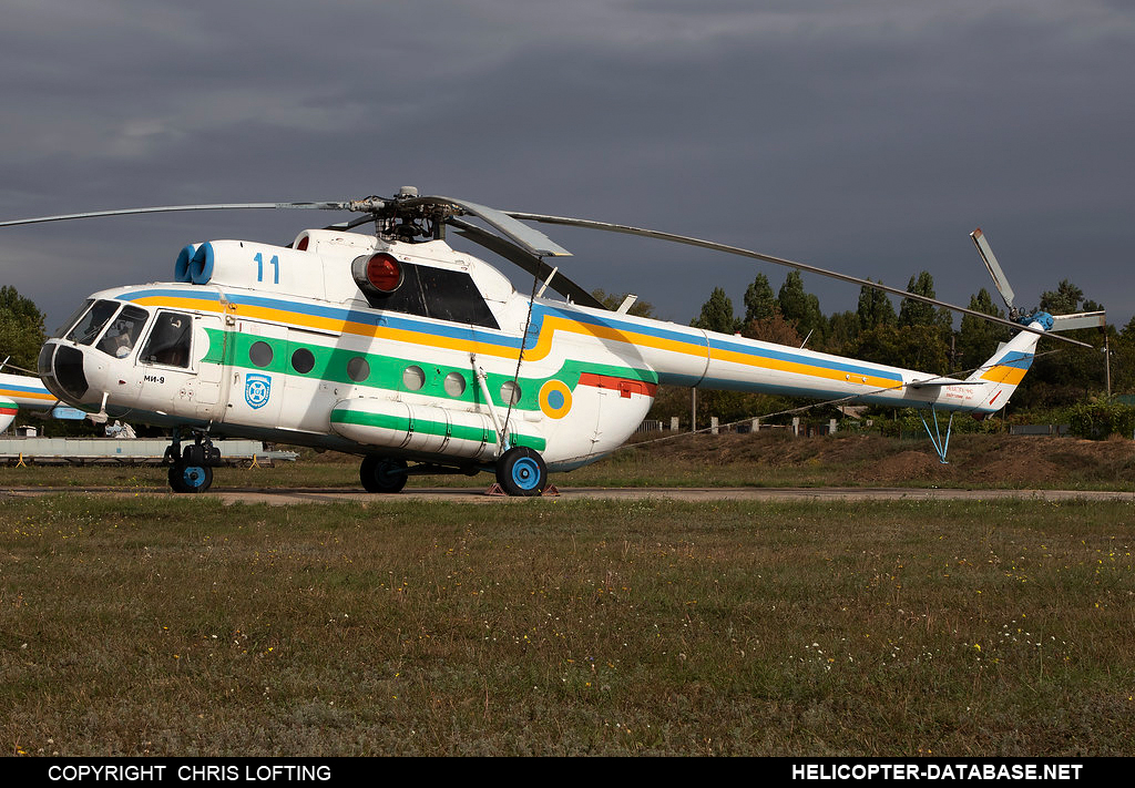 Mi-8IV 11 blue